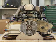 Drive Straat - 1974 Porsche 911 SC Polar Silver 9114103164 - Restoration - Engine